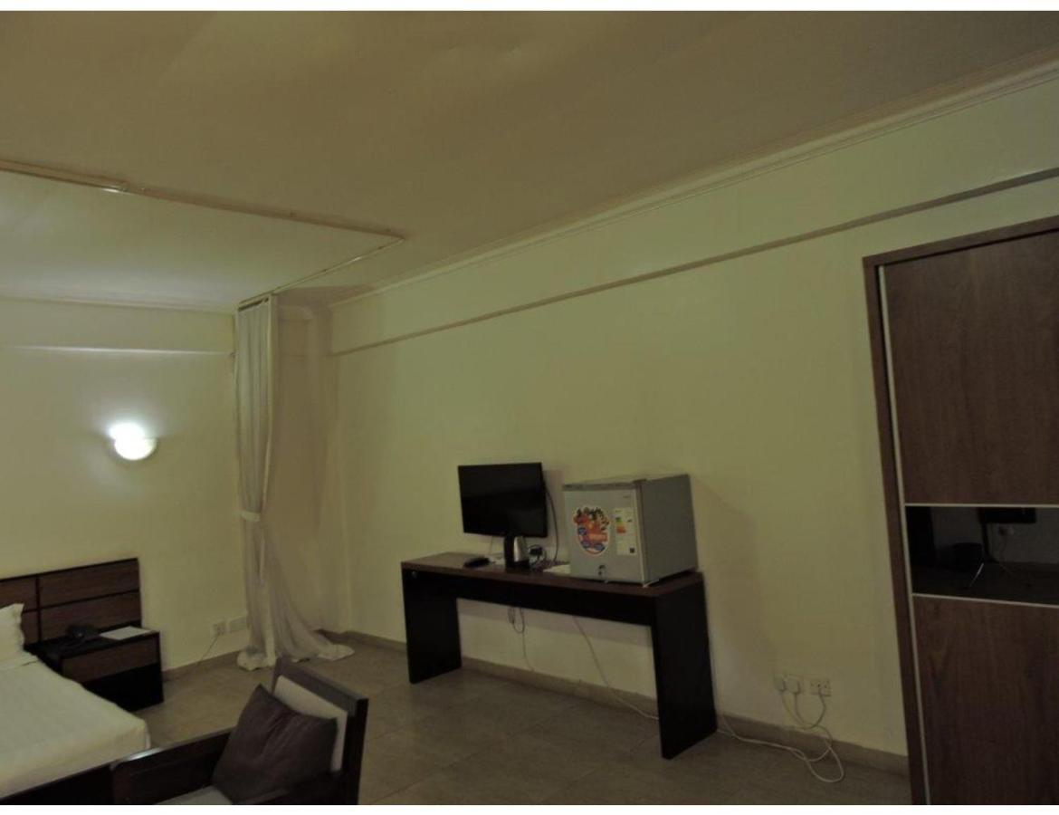 Sky Hotel ไนโรบี ภายนอก รูปภาพ