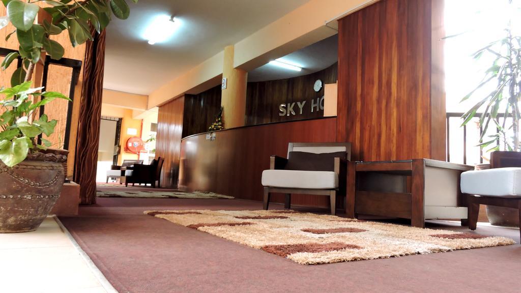 Sky Hotel ไนโรบี ภายนอก รูปภาพ