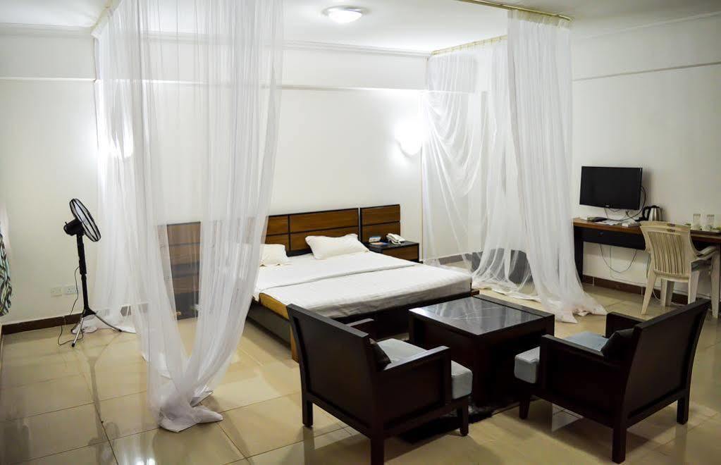 Sky Hotel ไนโรบี ภายนอก รูปภาพ