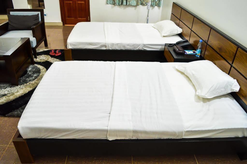 Sky Hotel ไนโรบี ภายนอก รูปภาพ